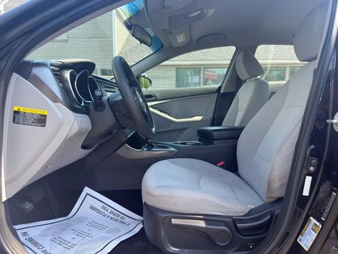 Used 2015 Kia Optima LX FWD image 19
