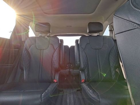 Used 2021 Kia Sorento SX image 29