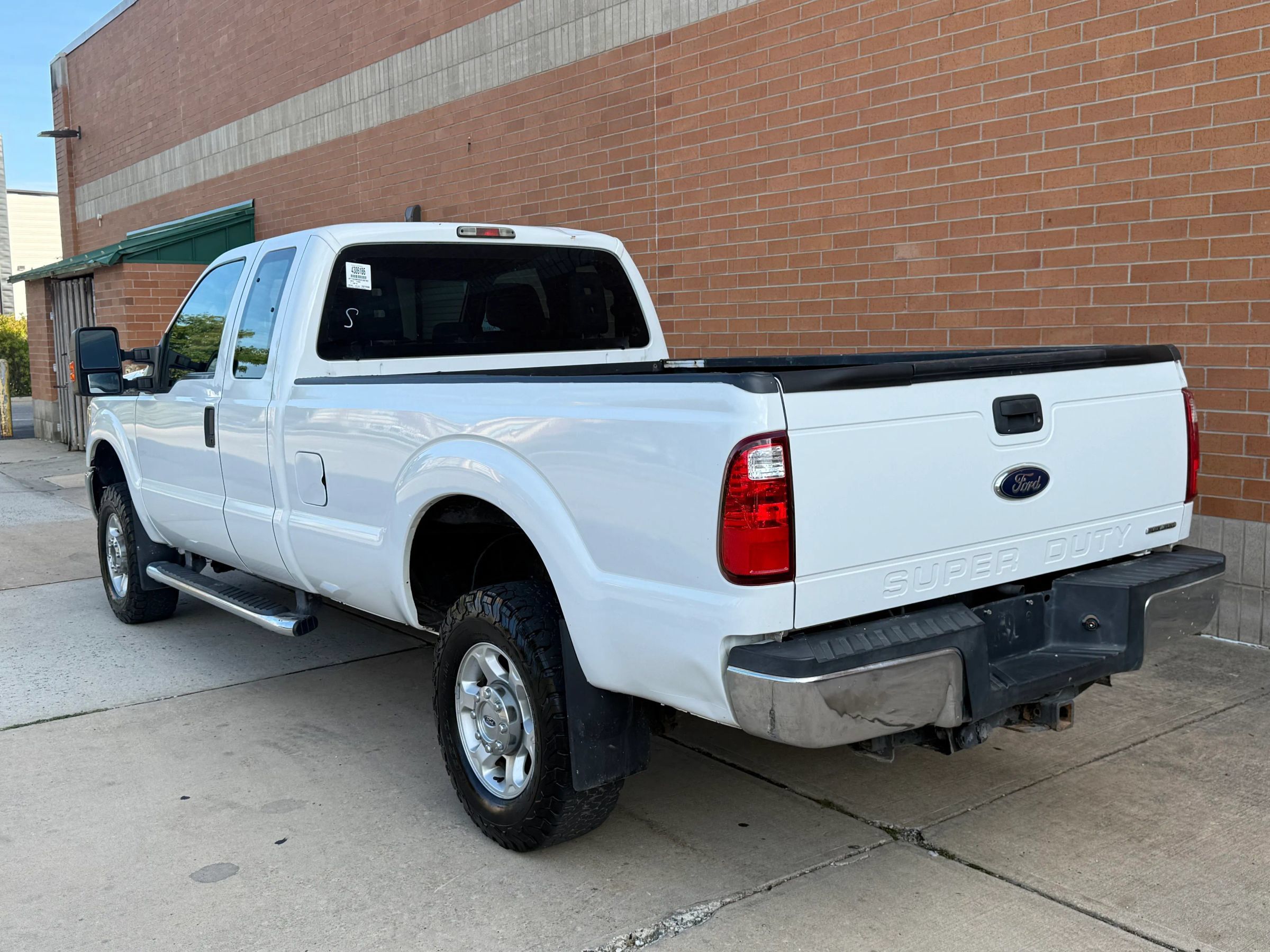 Used 2016 Ford F250 XL w/ XL Appearance Package AWD/4WD image 5