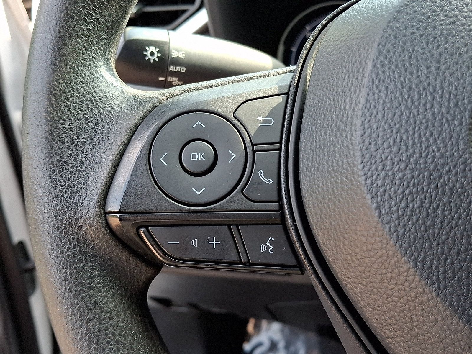 Used 2024 Toyota RAV4 XLE w/ Convenience Package AWD/4WD image 21