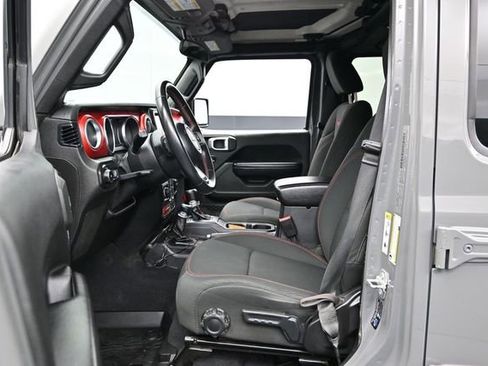 Used 2019 Jeep Wrangler Unlimited Rubicon w/ LED Lighting Group AWD/4WD image 22
