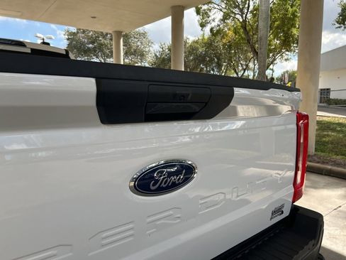 Used 2023 Ford F350 XL image 19