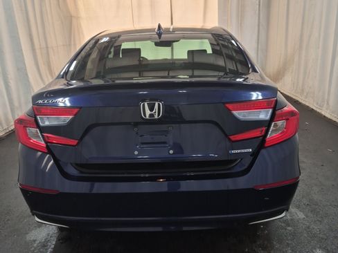 Used 2020 Honda Accord EX-L image 2