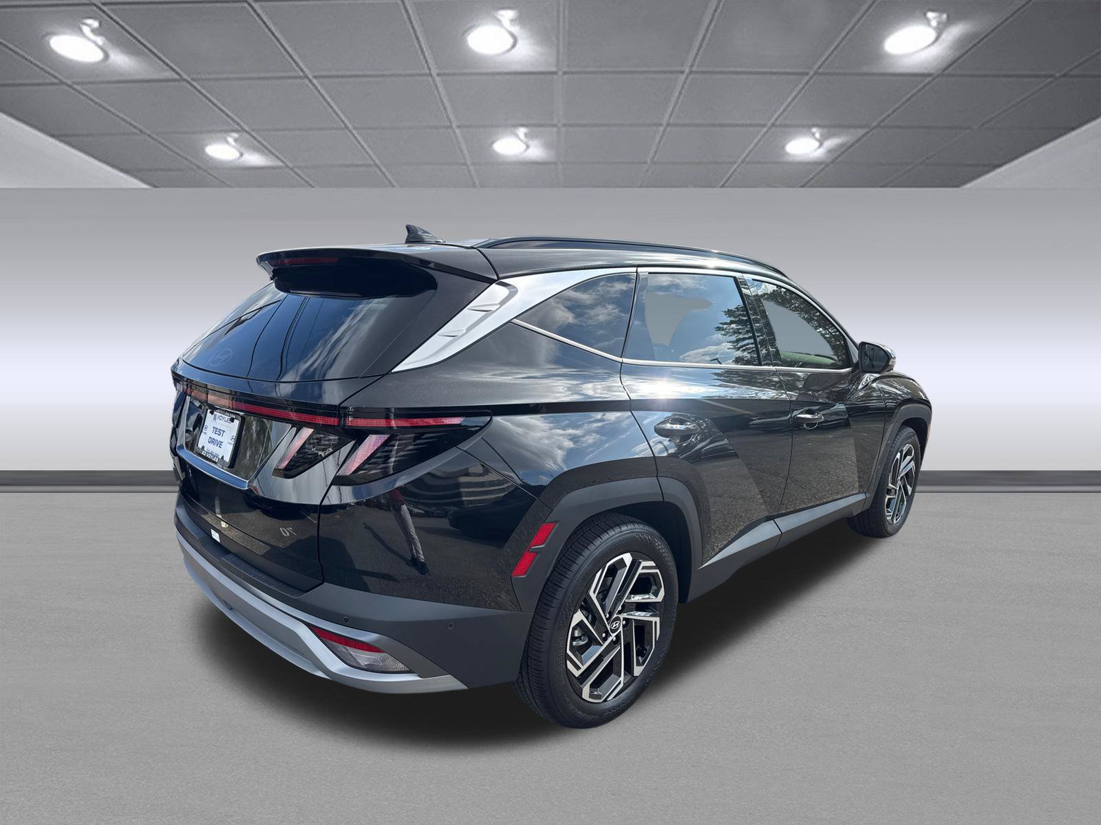 New 2026 Hyundai Tucson Limited FWD image 5