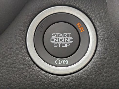 New 2026 RAM 1500 BIG HORN CREW CAB 4X4 5'7 BOX image 32