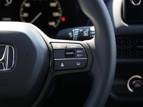 New 2026 Honda HR-V LX image 22