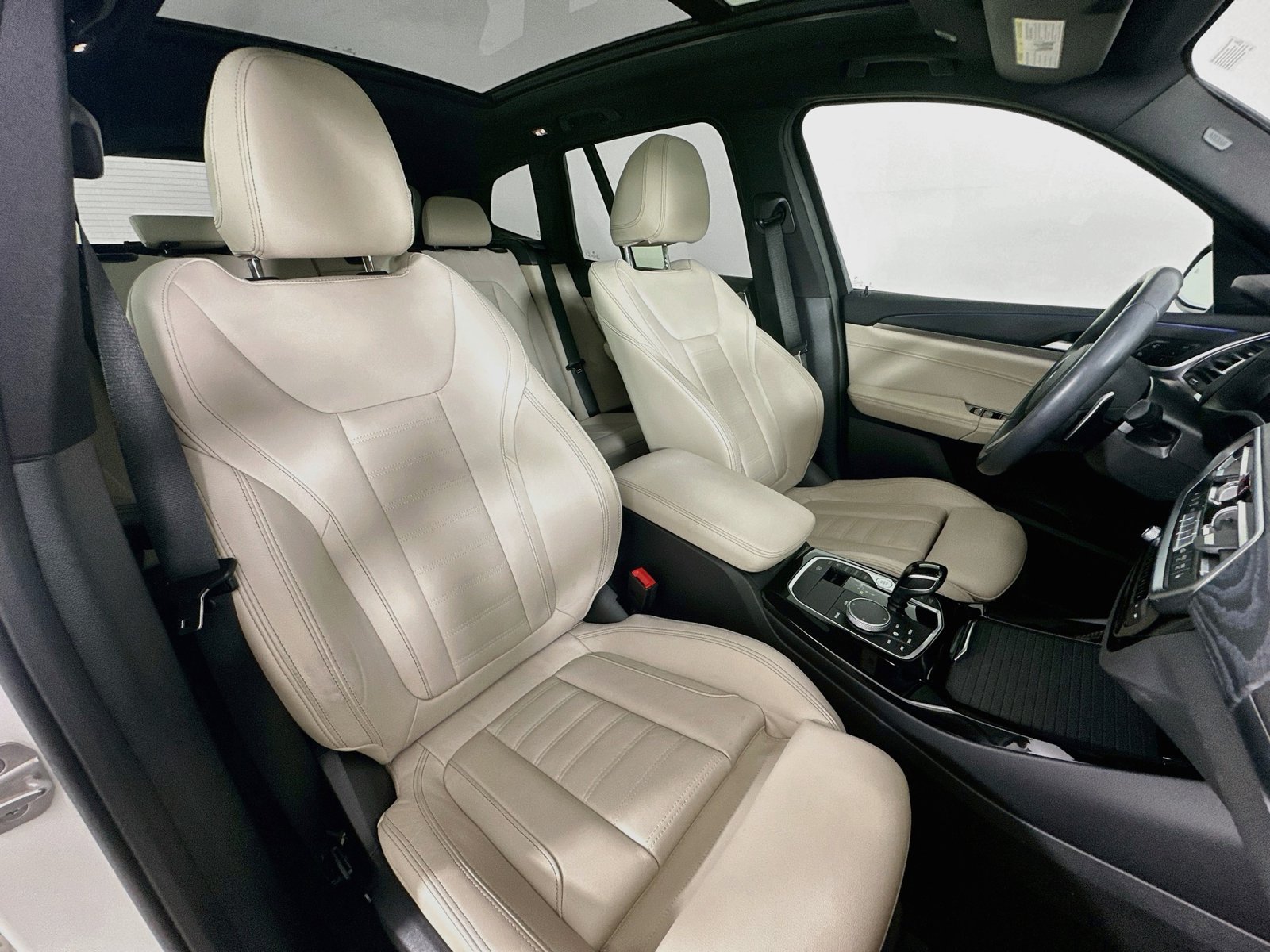 Used 2024 BMW X3 xDrive30i w/ Premium Package AWD/4WD image 47