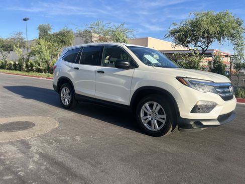 Used 2018 Honda Pilot LX image 6