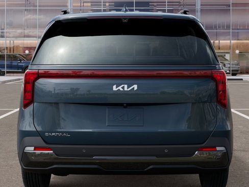 New 2026 Kia Carnival SX w/ SX Dark Edition Package FWD image 13