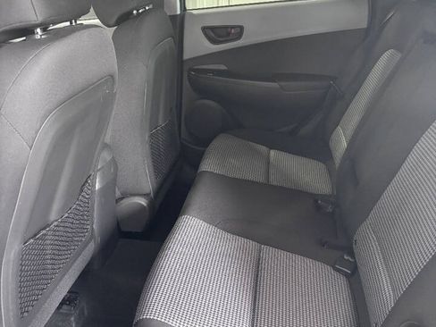Used 2020 Hyundai Kona SE AWD/4WD image 7