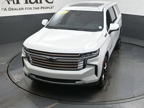 Used 2023 Chevrolet Suburban High Country AWD/4WD image 50