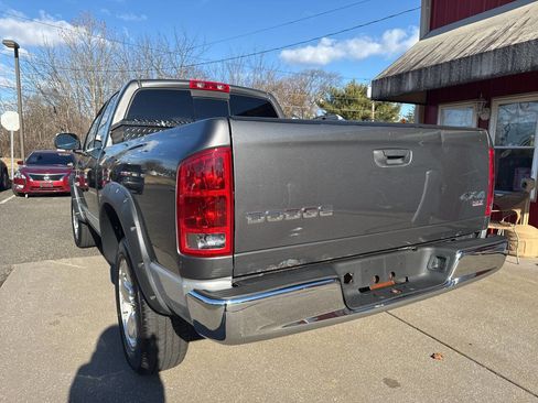 Used 2004 Dodge Ram 1500 Truck SLT image 13