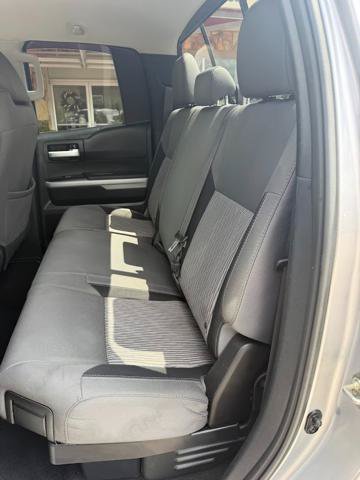 Used 2017 Toyota Tundra SR5 AWD/4WD image 6