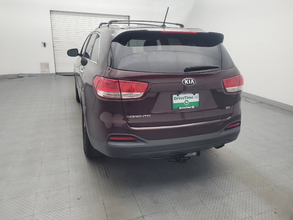 Used 2016 Kia Sorento FWD image 6