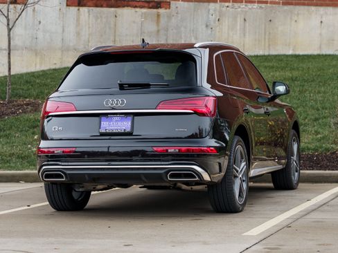 Used 2024 Audi Q5 e Premium Plus image 4