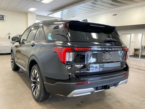 New 2026 Ford Explorer Platinum image 35