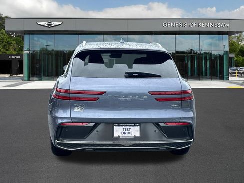 Used 2026 Genesis GV70 2.5T Advanced AWD/4WD image 6