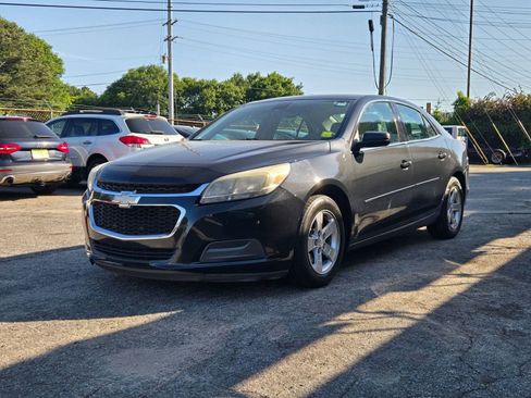 Used 2015 Chevrolet Malibu LS w/ Protection Package FWD image 2
