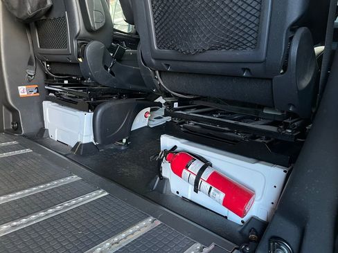 Used 2022 Mercedes-Benz Sprinter 3500 image 27