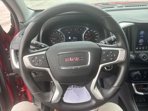 Used 2022 GMC Terrain SLE w/ Driver Convenience Package image 19