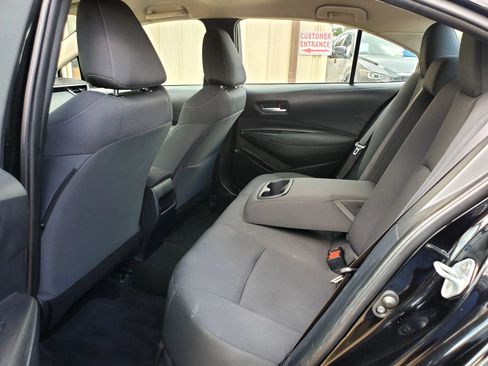 Used 2021 Toyota Corolla LE FWD image 23