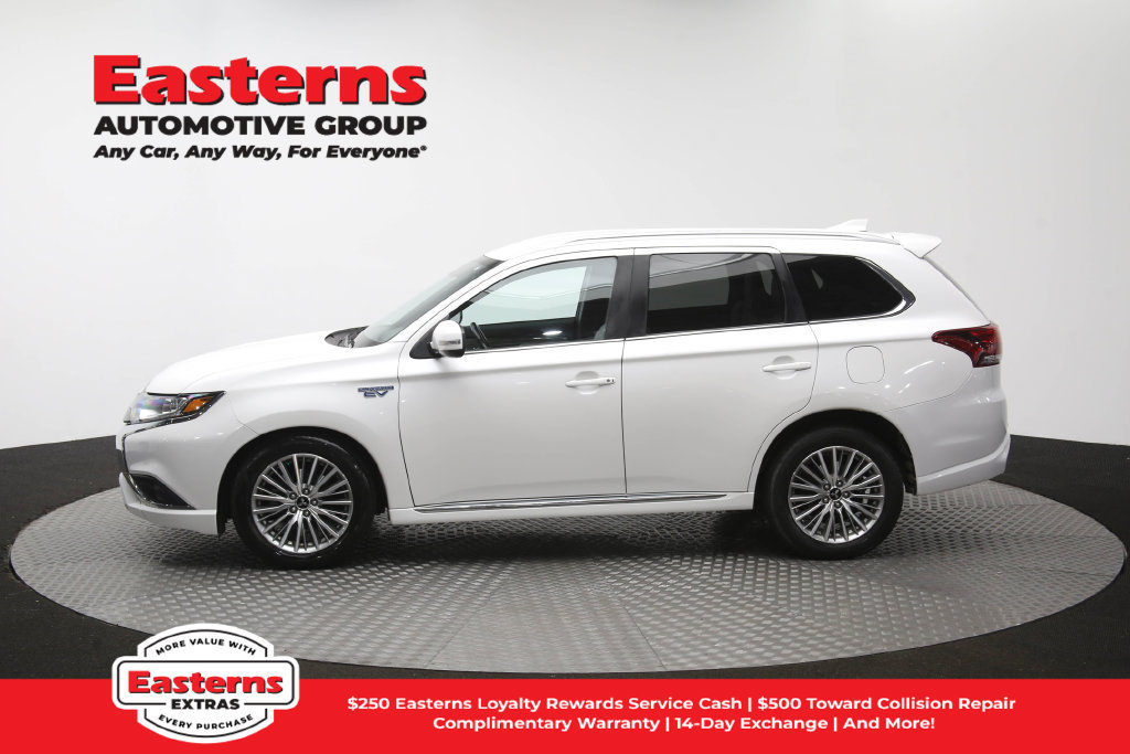 Used 2020 Mitsubishi Outlander SEL AWD/4WD image 60