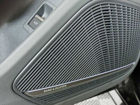 Used 2019 Audi A4 2.0T Premium Plus w/ Premium Plus Package image 21