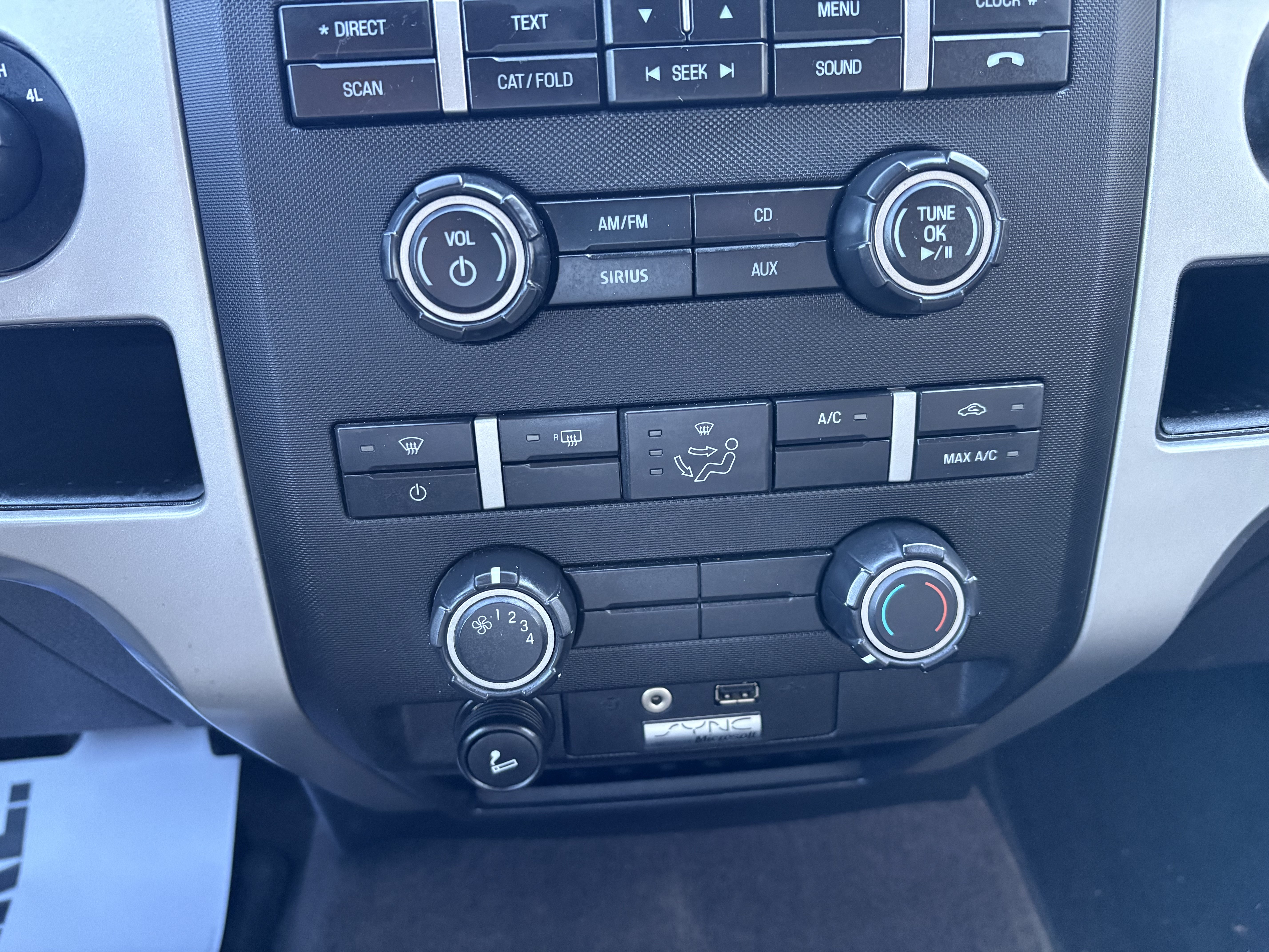 Used 2011 Ford F150 XLT w/ XLT Chrome Pkg AWD/4WD image 21