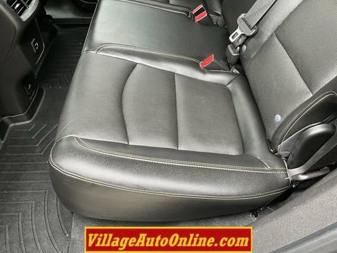 Used 2020 GMC Terrain SLT w/ Preferred Package AWD/4WD image 30