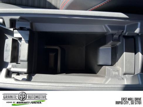 Used 2026 Nissan Rogue SV AWD/4WD image 21