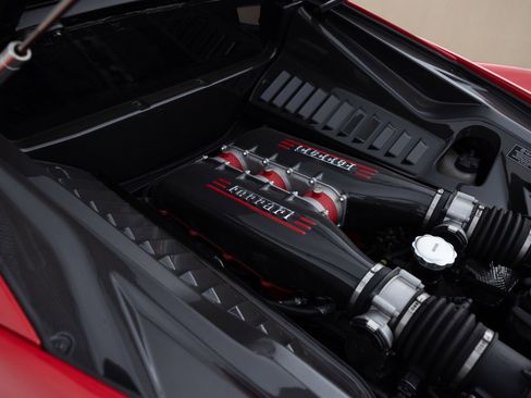 Used 2014 Ferrari 458 Speciale Coupe RWD image 38