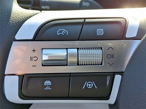 New 2026 Hyundai Tucson SEL image 11