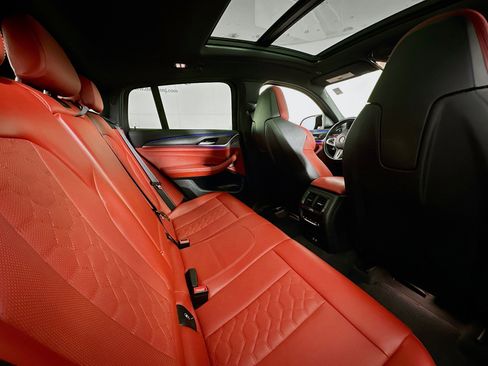 Used 2022 BMW X4 M w/ Competition Package image 28