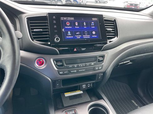 Used 2023 Honda Ridgeline RTL-E image 9
