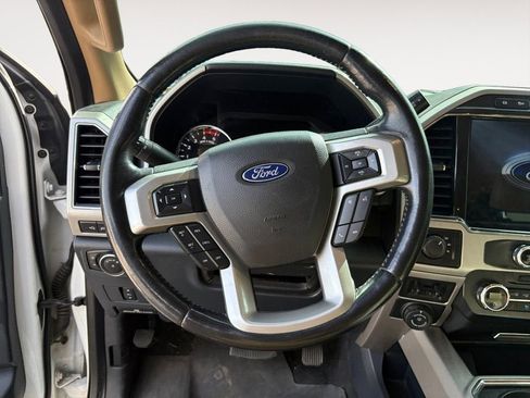 Used 2022 Ford F350 Lariat w/ Lariat Value Package AWD/4WD image 12
