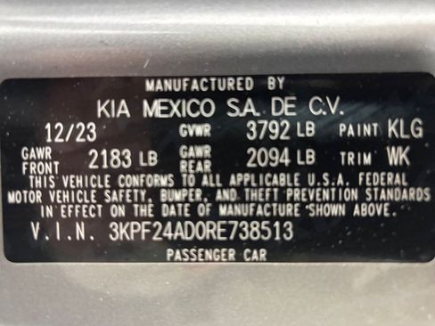 Used 2024 Kia Forte LXS FWD image 11