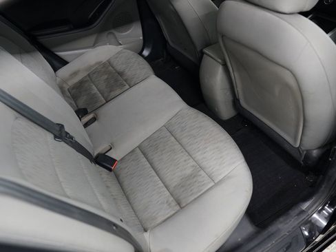 Used 2016 Kia Forte LX image 36