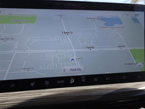 Certified 2025 Ford Escape Platinum w/ Premium Technology Package image 17