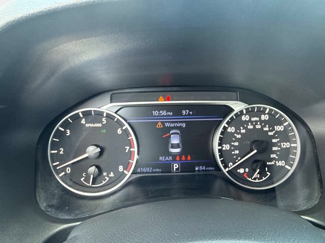 Used 2025 Nissan Altima 2.5 SV FWD image 21