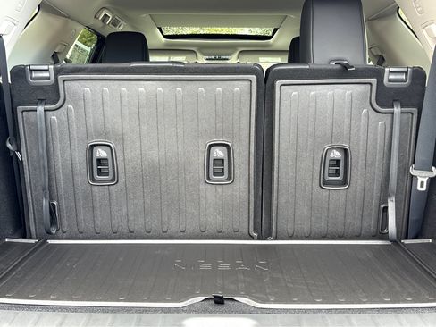 New 2026 Nissan Pathfinder Platinum w/ Cargo Package image 27