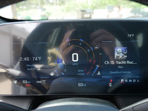 New 2026 Chevrolet Equinox LT w/ Convenience Package II AWD/4WD image 15