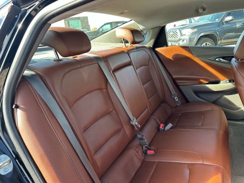 Used 2017 Chevrolet Malibu LT w/ Leather Package image 25