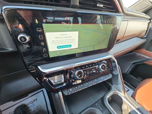 Used 2024 GMC Sierra 2500 Denali Ultimate image 18