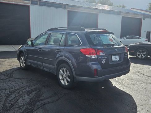 Used 2014 Subaru Outback 2.5i AWD/4WD image 6