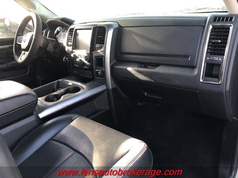 Used 2018 RAM 3500 Laramie w/ Sport Appearance Group image 20