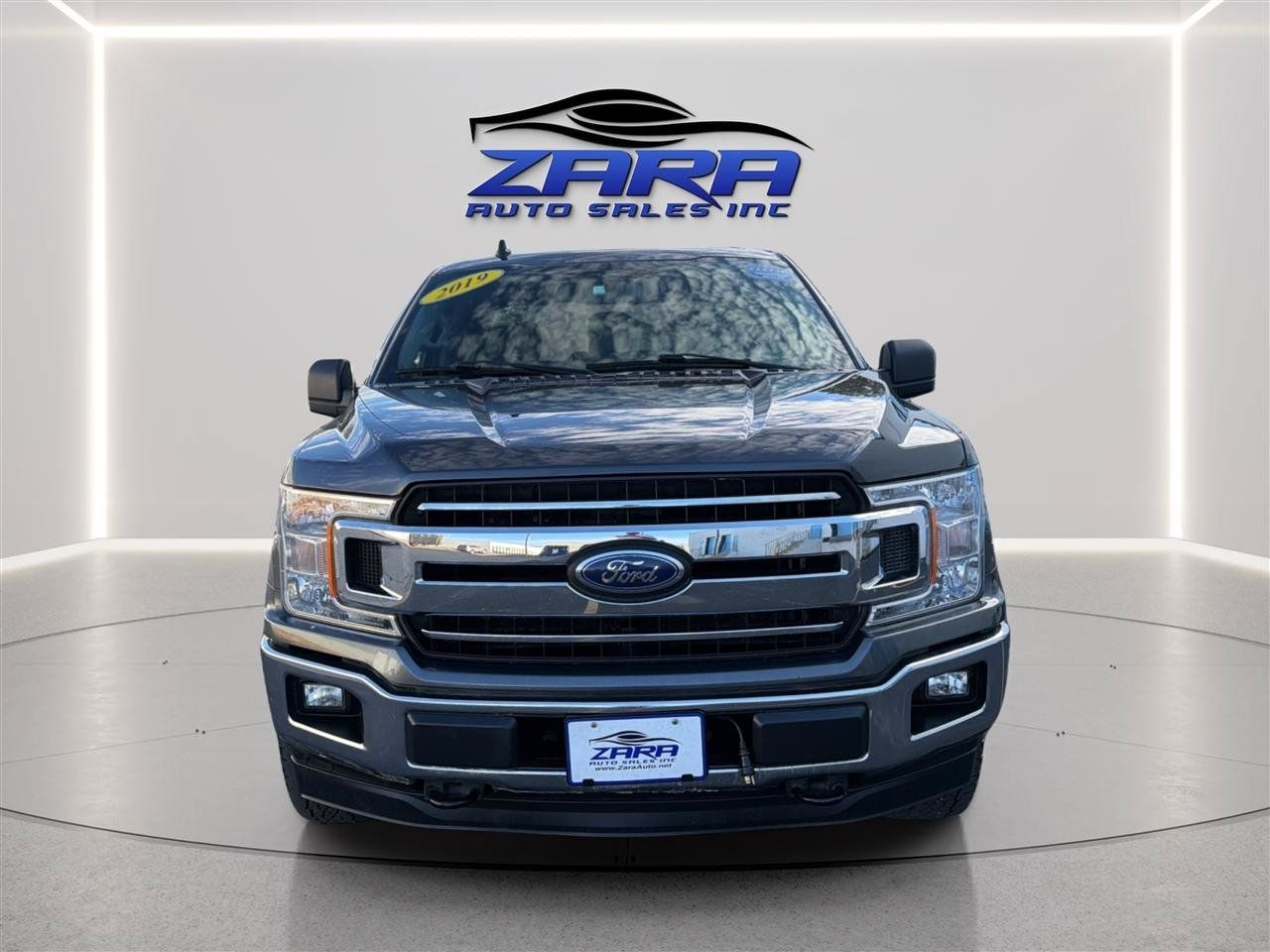 Used 2019 Ford F150 XLT w/ Trailer Tow Package AWD/4WD image 2