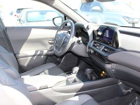 Certified 2025 Lexus UX 300h 300h image 5