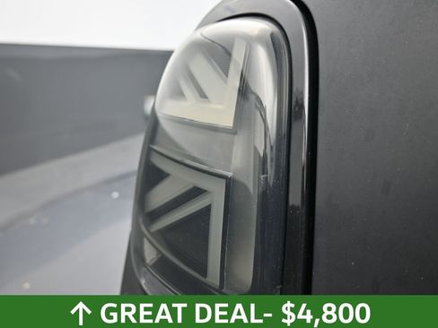 Used 2015 MINI Cooper S image 16