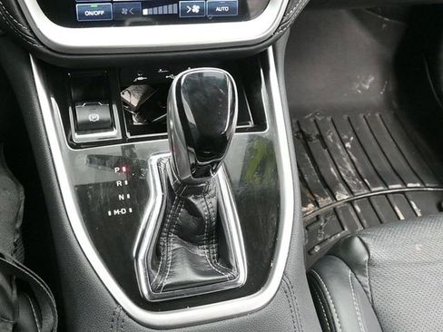 Used 2022 Subaru Outback Limited image 22