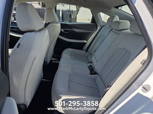 Used 2025 Hyundai Sonata SEL FWD image 10